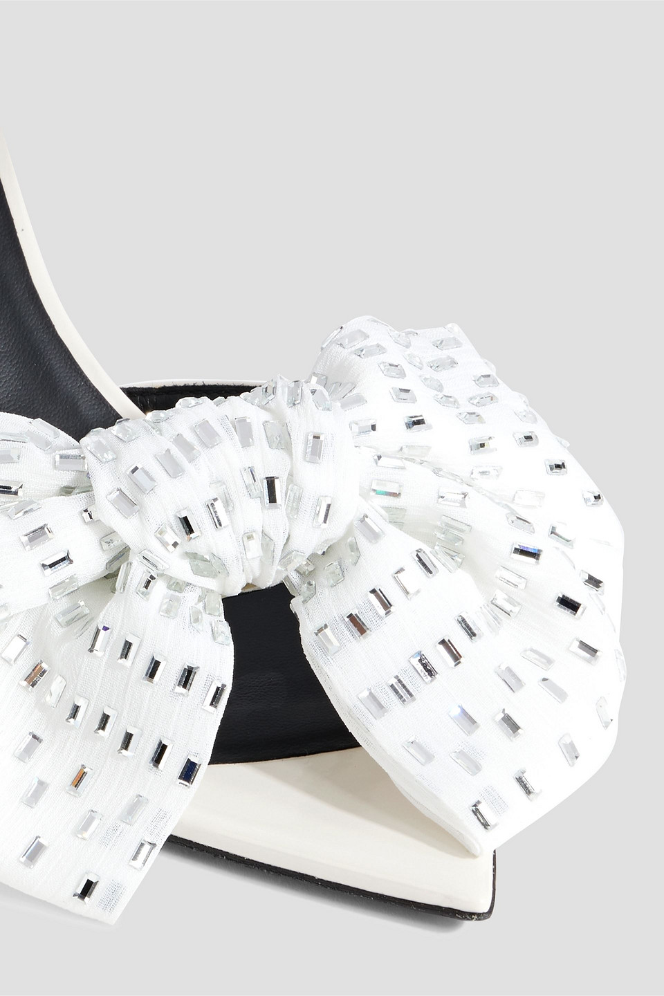 Giuseppe Zanotti Intriigo Alexandrine Embellished Patent-leather Mules In Ecru