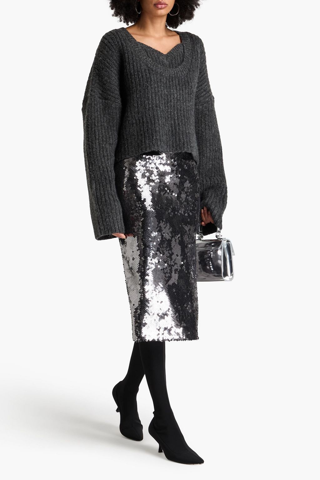 ROTATE BIRGER CHRISTENSEN كنزة رياضية من نسيج محبوك بحبكة مضلّعة ومزينة برقعة زخرفية
