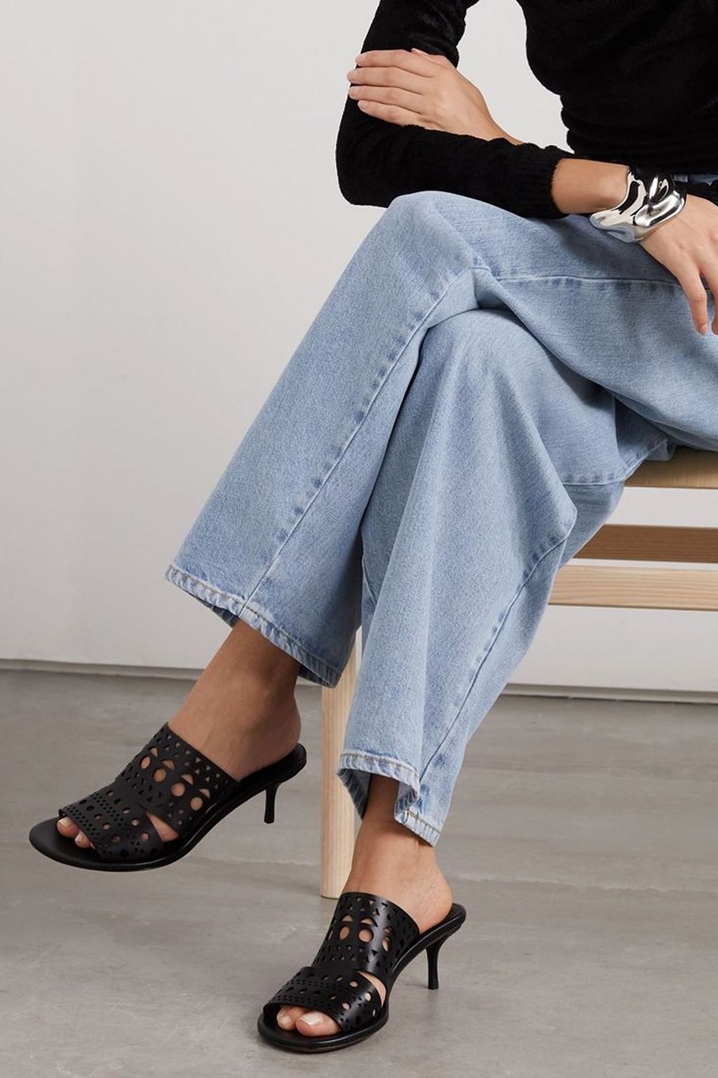 ALAÏA 55 laser-cut leather mules