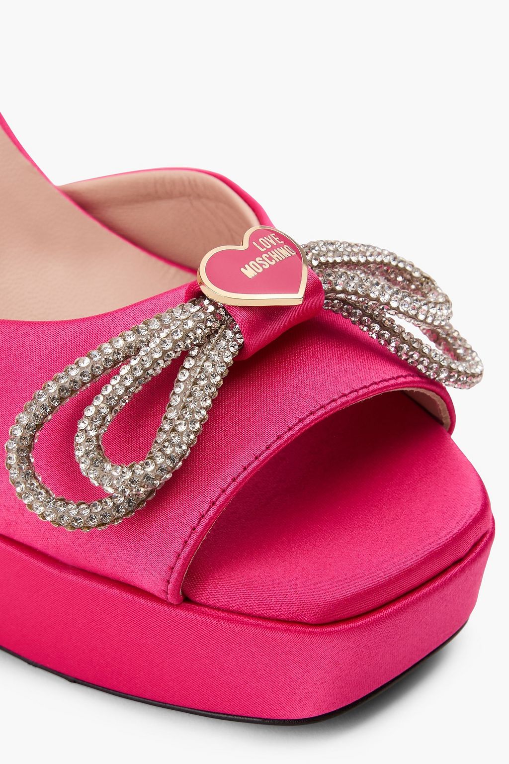 LOVE MOSCHINO 크리스털 장식 새틴 플랫폼 샌들