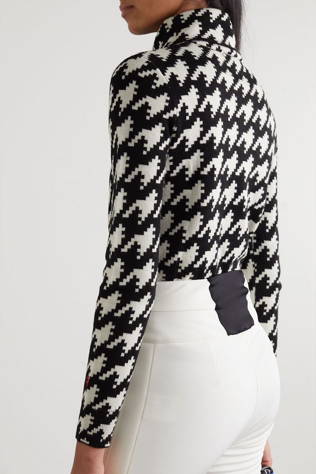 PERFECT MOMENT Houndstooth merino wool turtleneck sweater