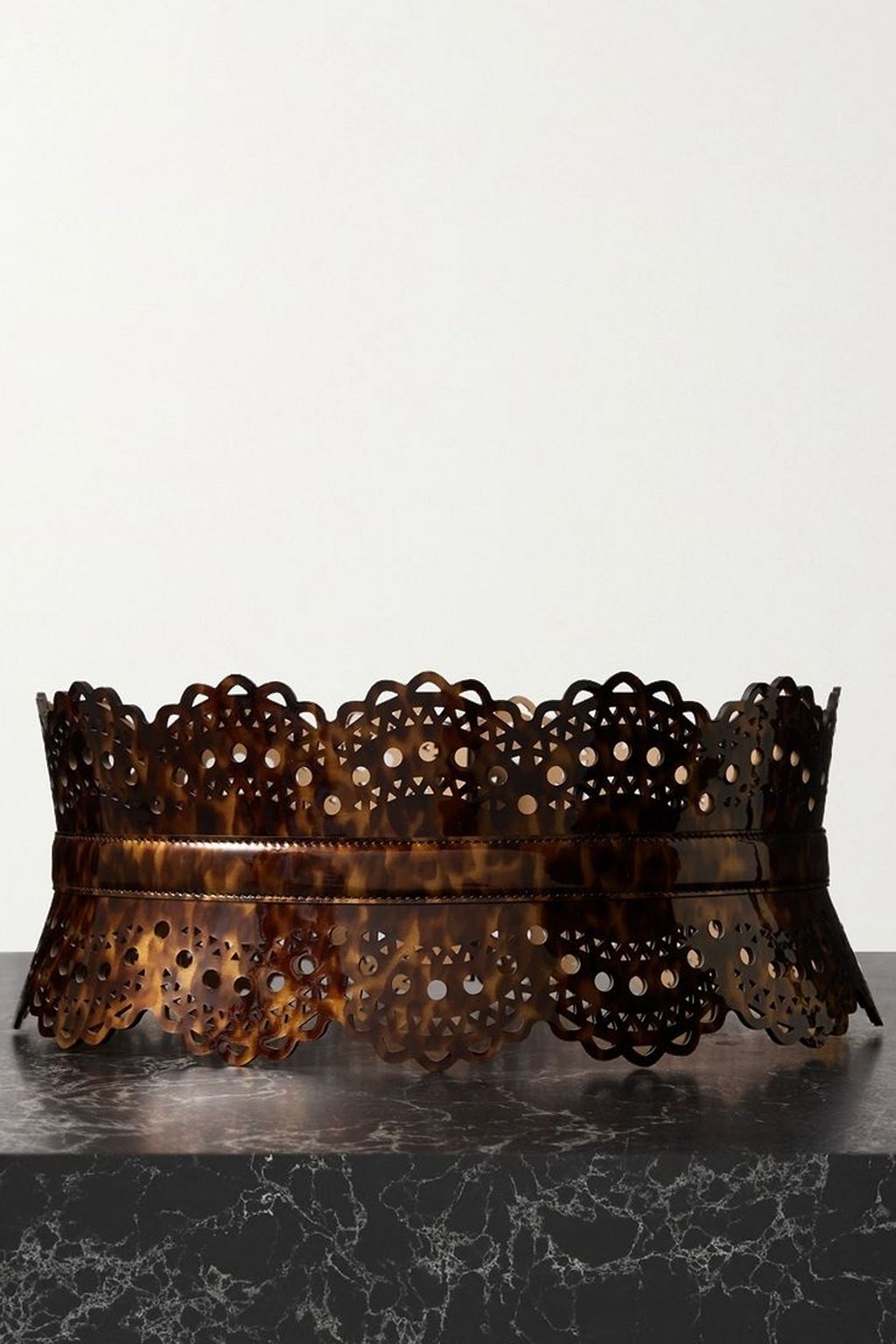 ALAÏA Laser-cut tortoiseshell leather waist belt