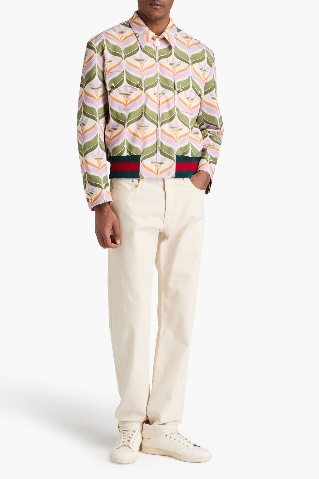 ADIDAS X GUCCI جاكيت مصنوع من الساتان ومزين بطبعات
