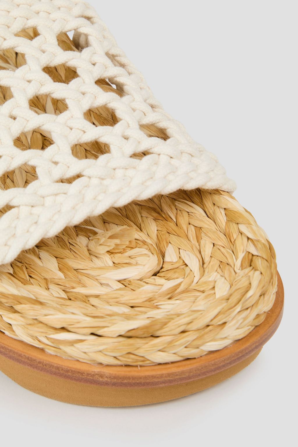 CHLOÉ Wavy crochet slides