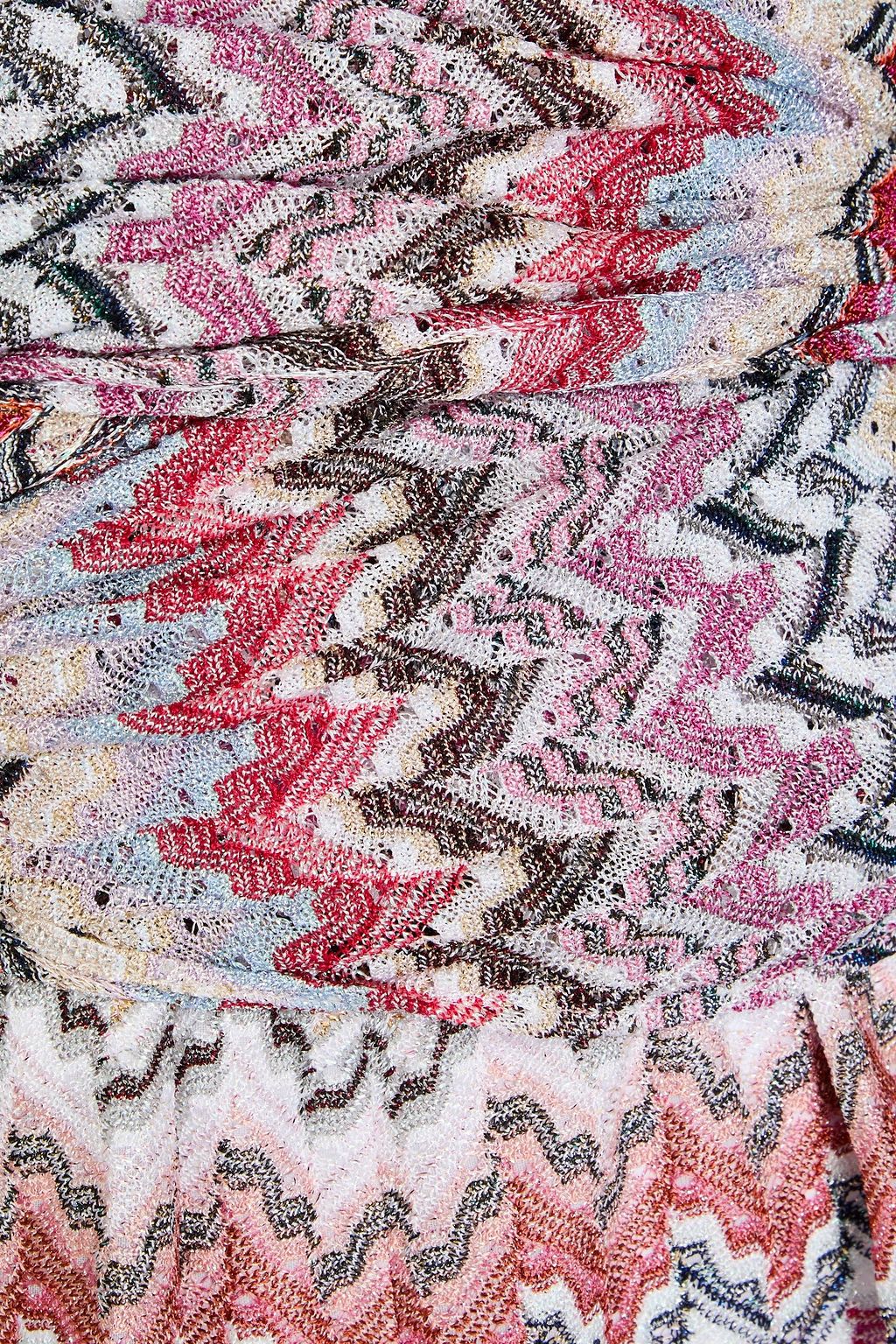 MISSONI جمبسوت من نسيج محبوك بحبكة كروشيه بتصميم ملتف وبلون معدني