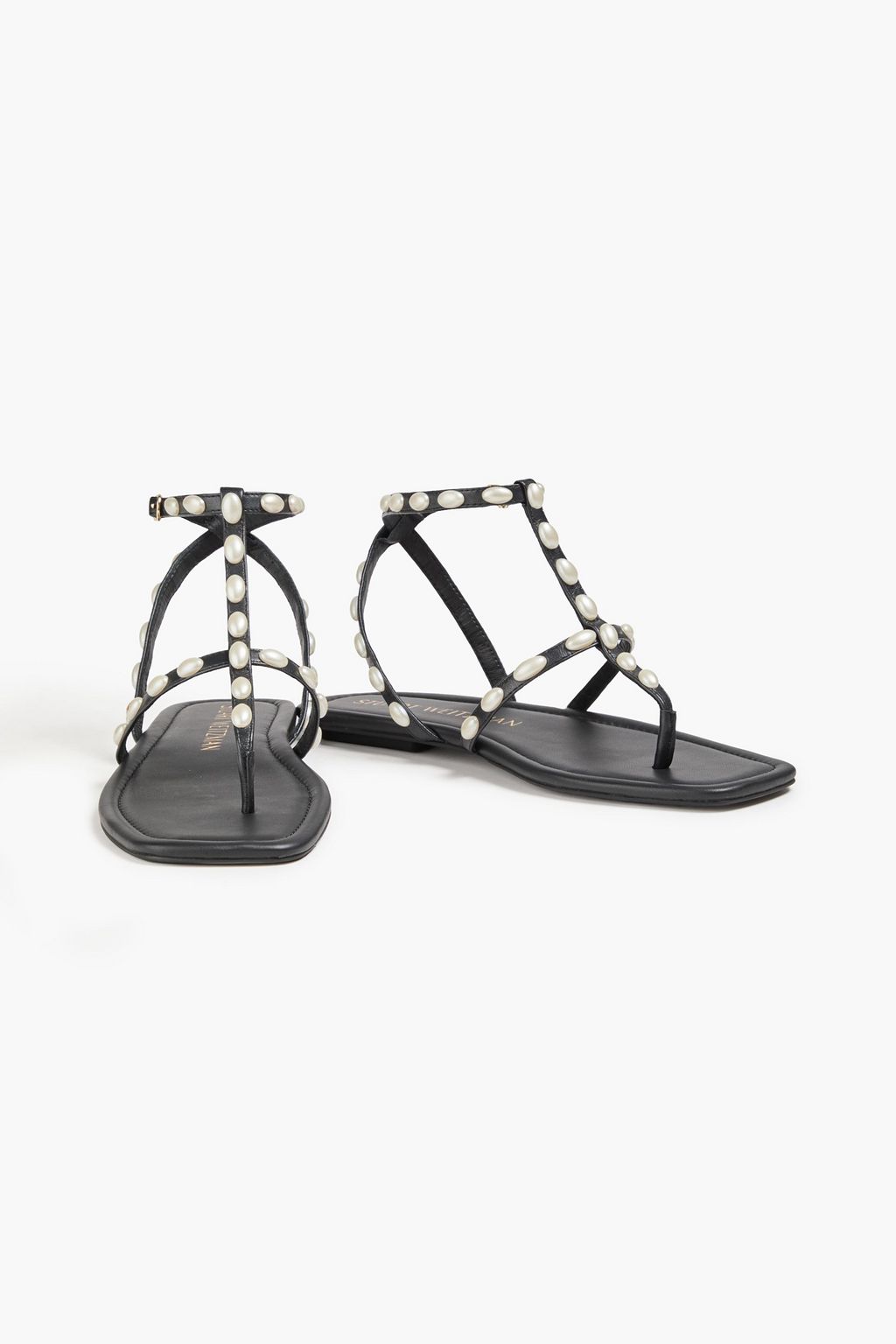 STUART WEITZMAN صندل من الجلد مزين باللؤلؤ الصناعي