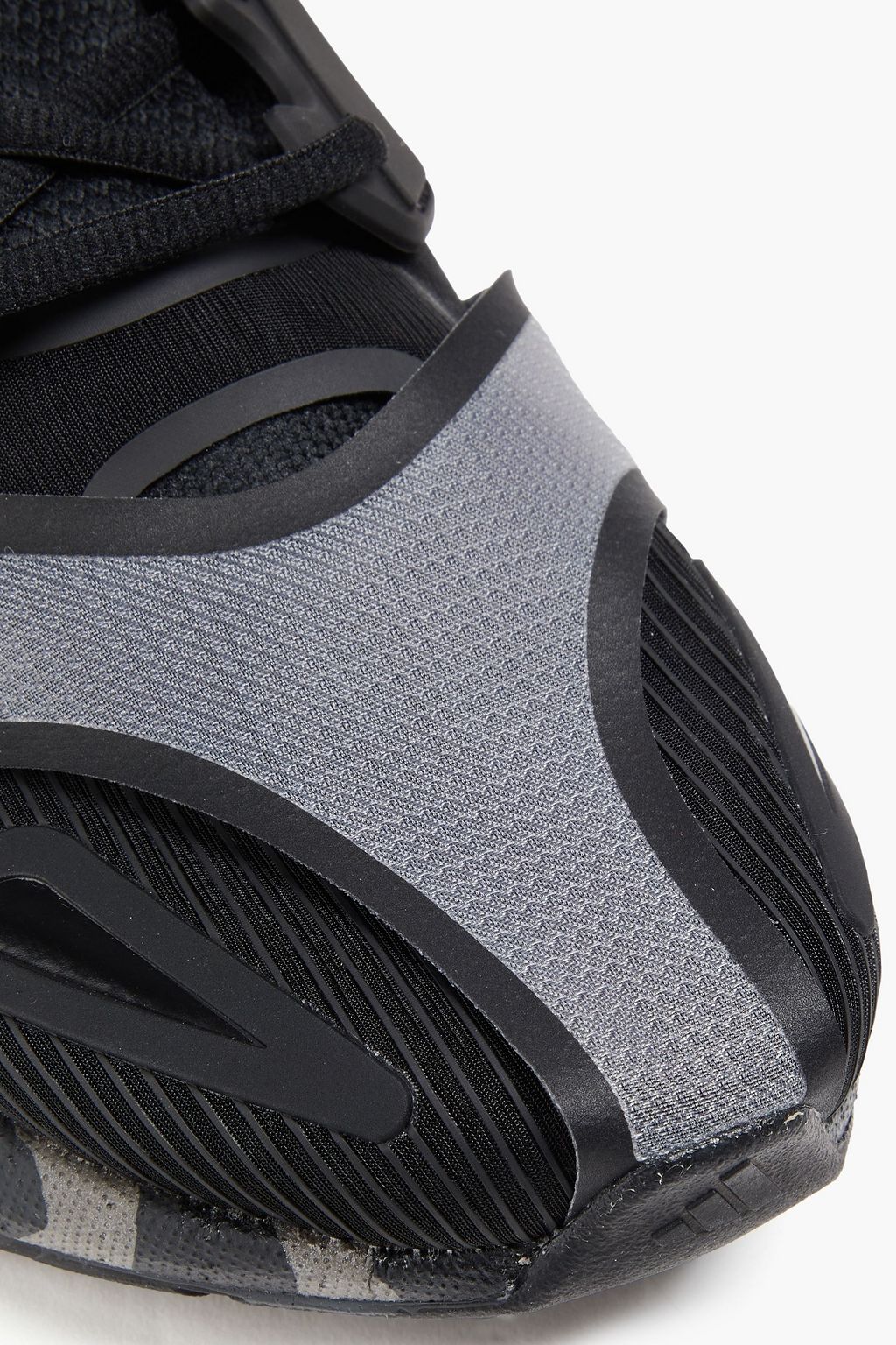 ADIDAS BY STELLA MCCARTNEY حذاء سنيكرز "’ألترا بوست 23"’ مصنوع من قماش عازل بطبعات والمطاط ونسيج بحبكة مطاطية