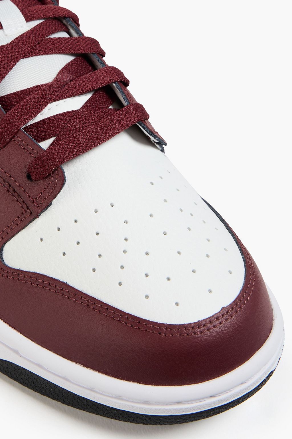 NIKE Dunk Low leather sneakers