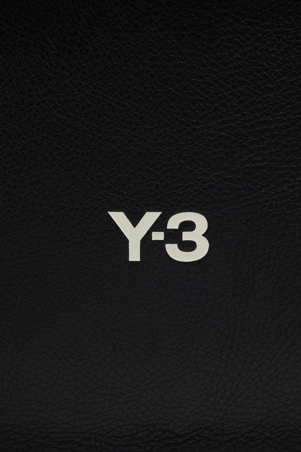 Y-3 حقيبة ظهر من الجلد المُحبّب وقماش عازل مزينة بطبعات