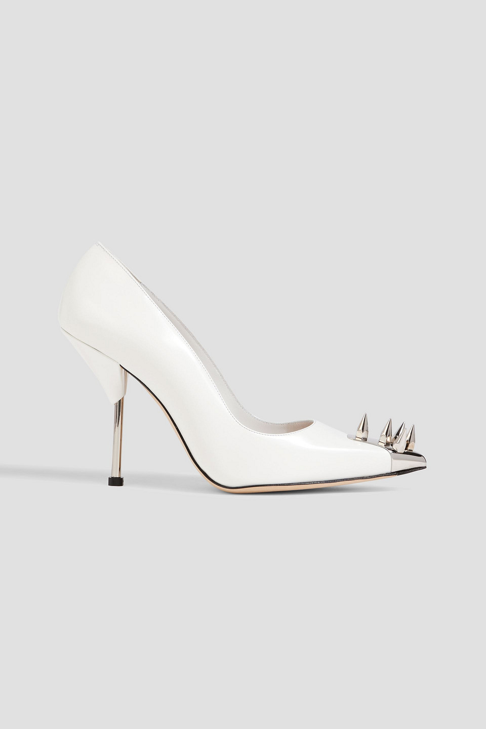 Alexander Mcqueen Punk Stud Leather Pumps In White