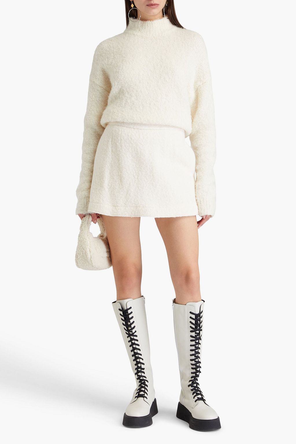 REDVALENTINO شورت بنمط تنورة من اللبّاد ومزيج الصوف بحبكة بوكليه