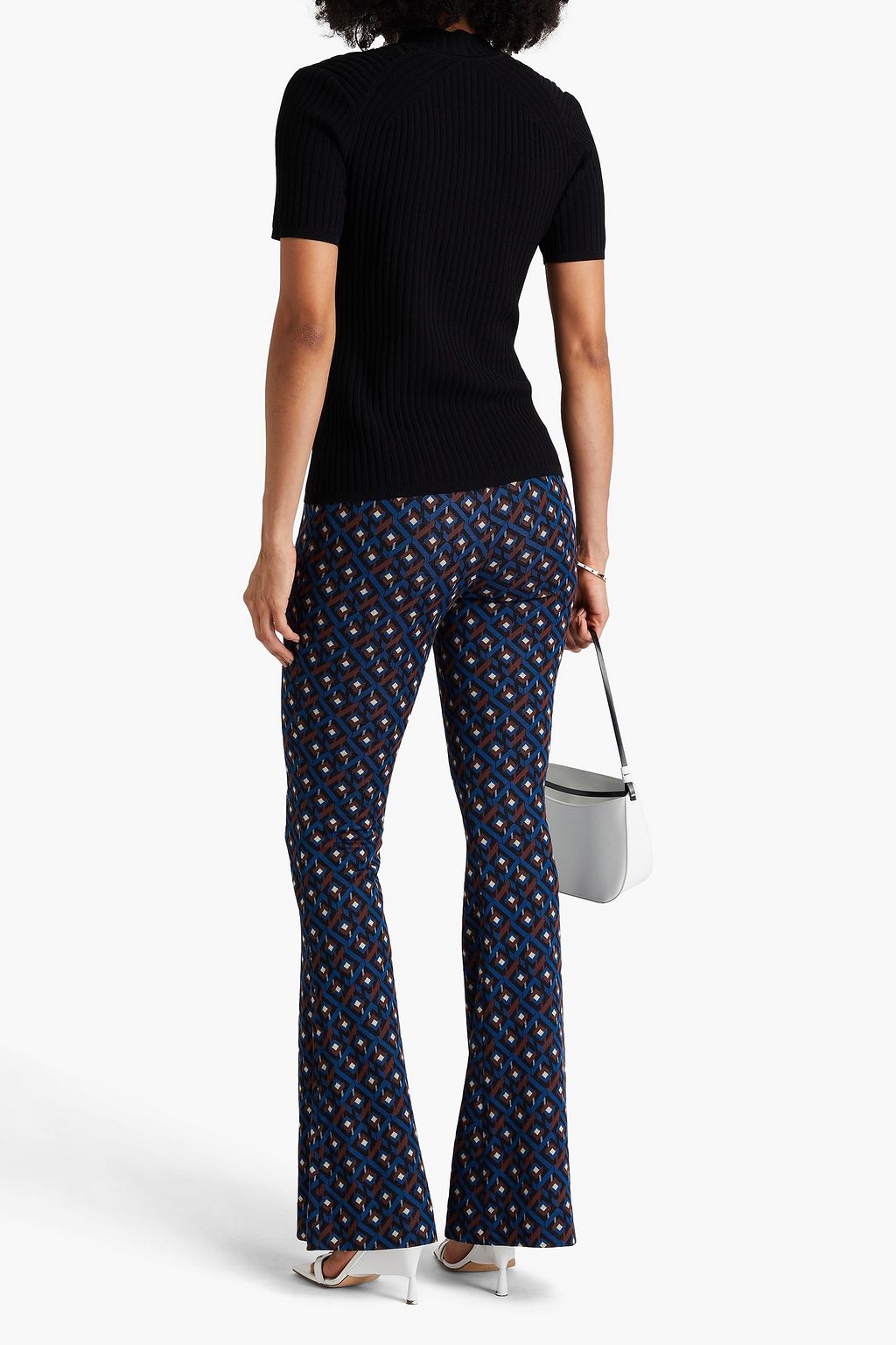 DIANE VON FURSTENBERG بلوزة Omisa محبوكة ومضلّعة