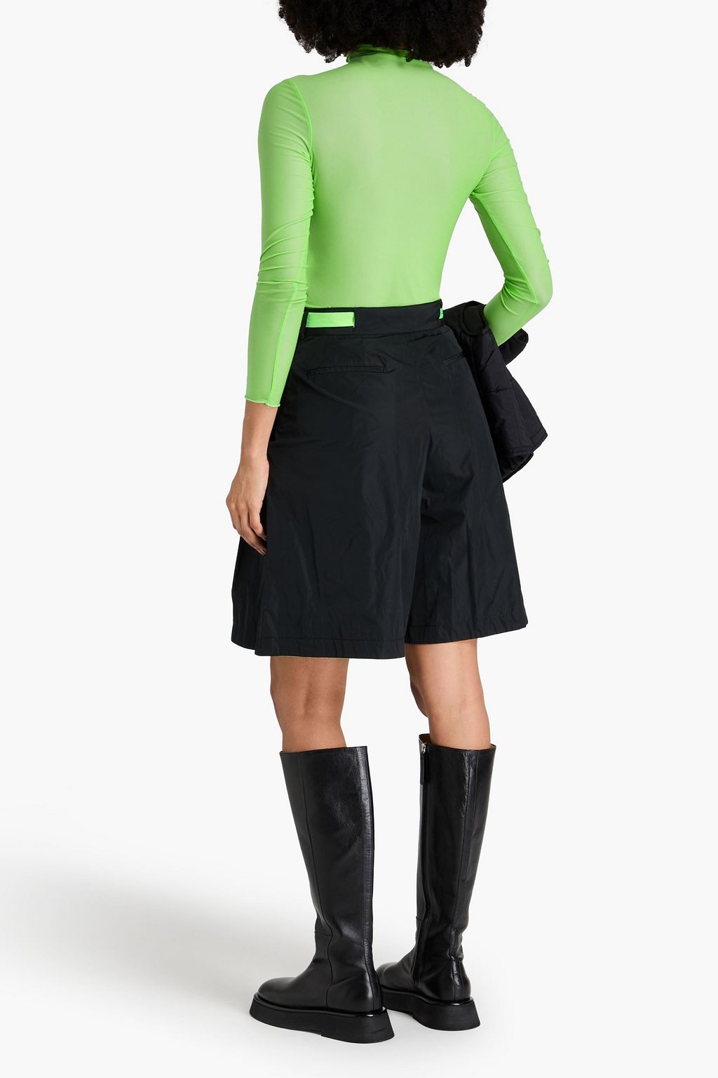REDVALENTINO شورت من التفتا مزين بكسرات