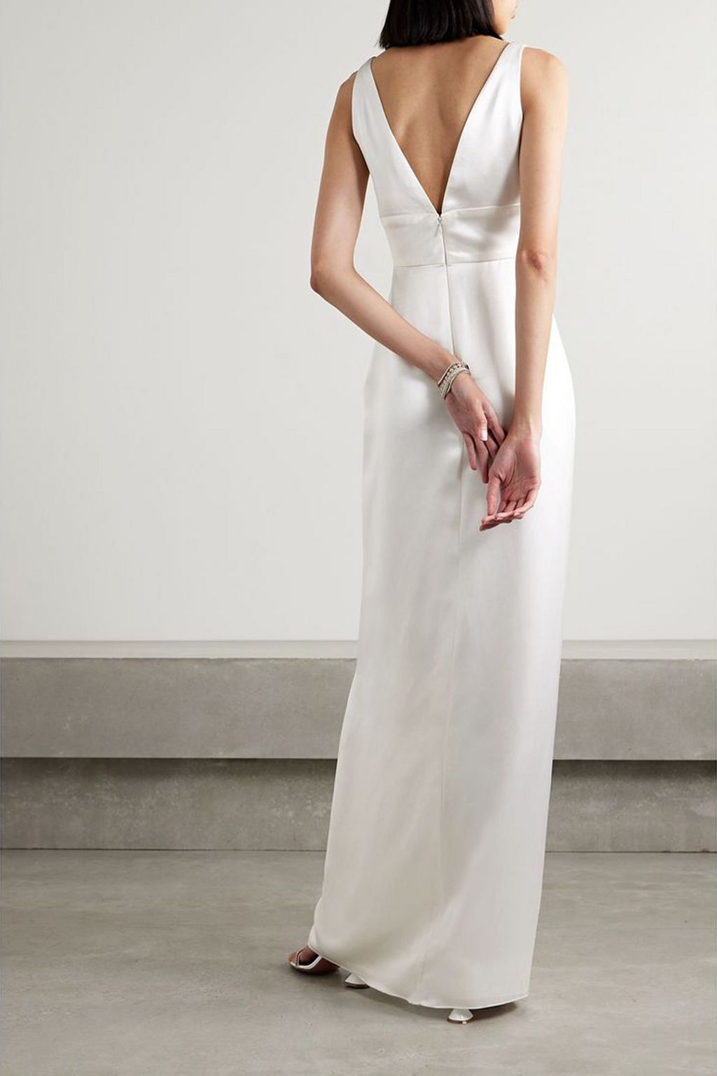 NAEEM KHAN فستان سهرة Virginia درابيه من حرير الساتان
