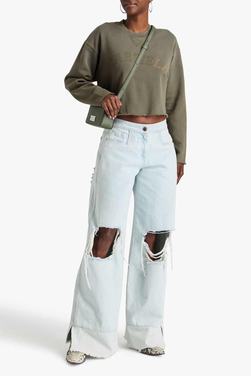MAISON MARGIELA سويت شيرت قصير من صوف ناعم مطرّز