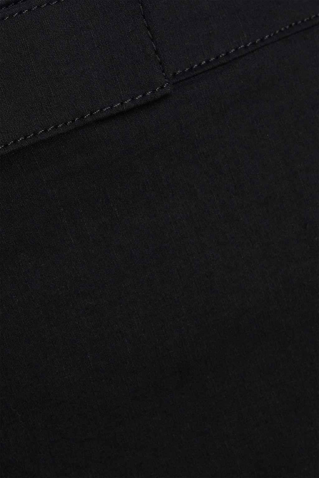 THEORY ストレッチリネン混クレープ ショートパンツ