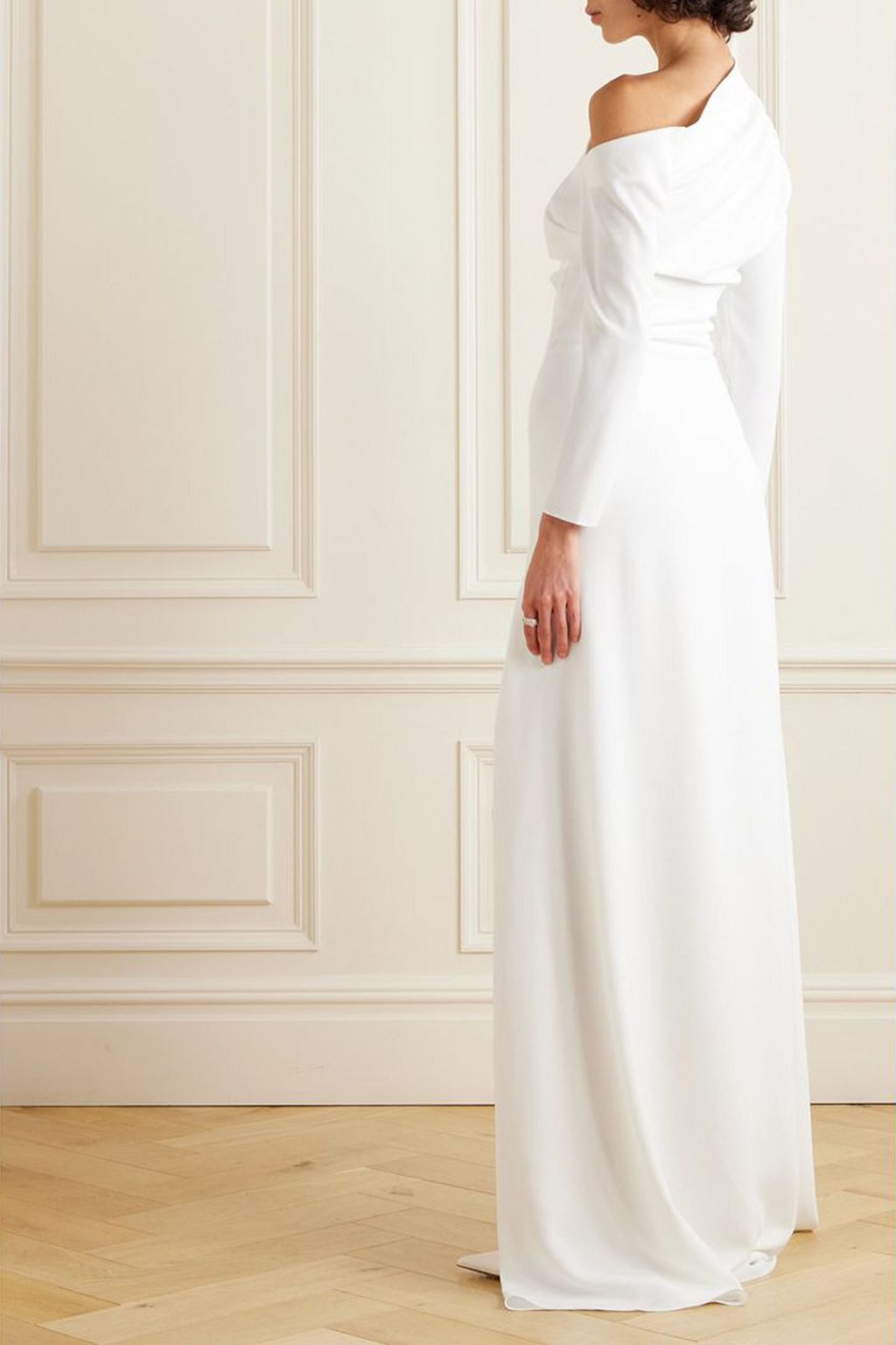 16ARLINGTON Adelaide one-shoulder crepe gown