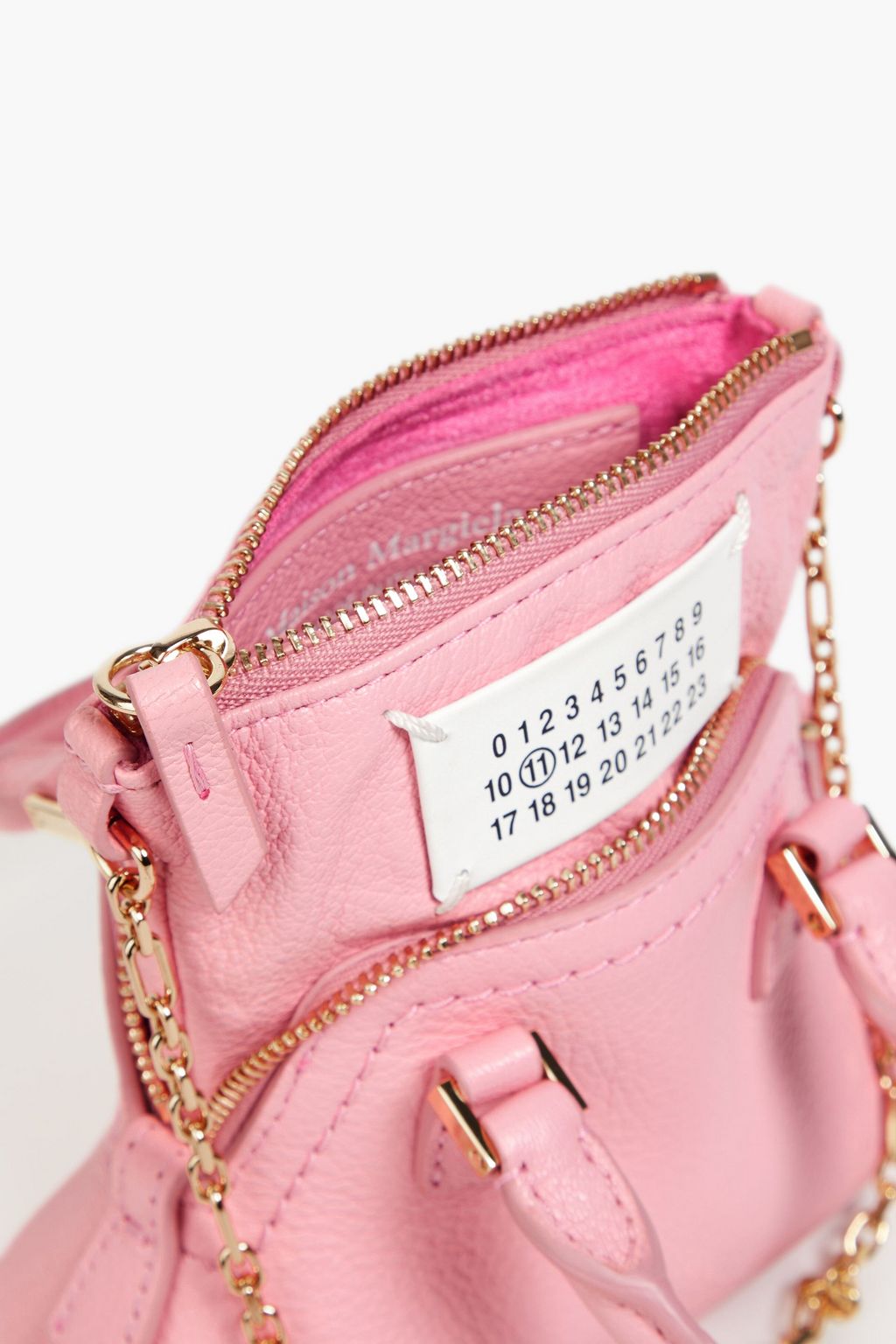MAISON MARGIELA حقيبة كتف "بايبي" 5AC كلاسيك من الجلد