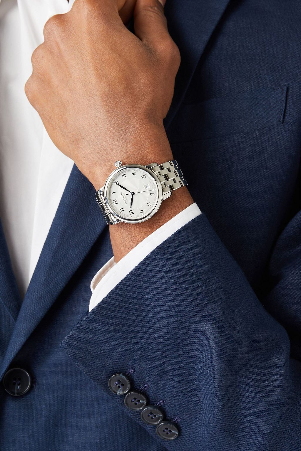 MONTBLANC ساعة "ستار ليجاسي" أوتوماتيكية تعرض التاريخ بقطر 39 مم من الصلب المقاوم للصدأ، الرقم المرجعي MB117323