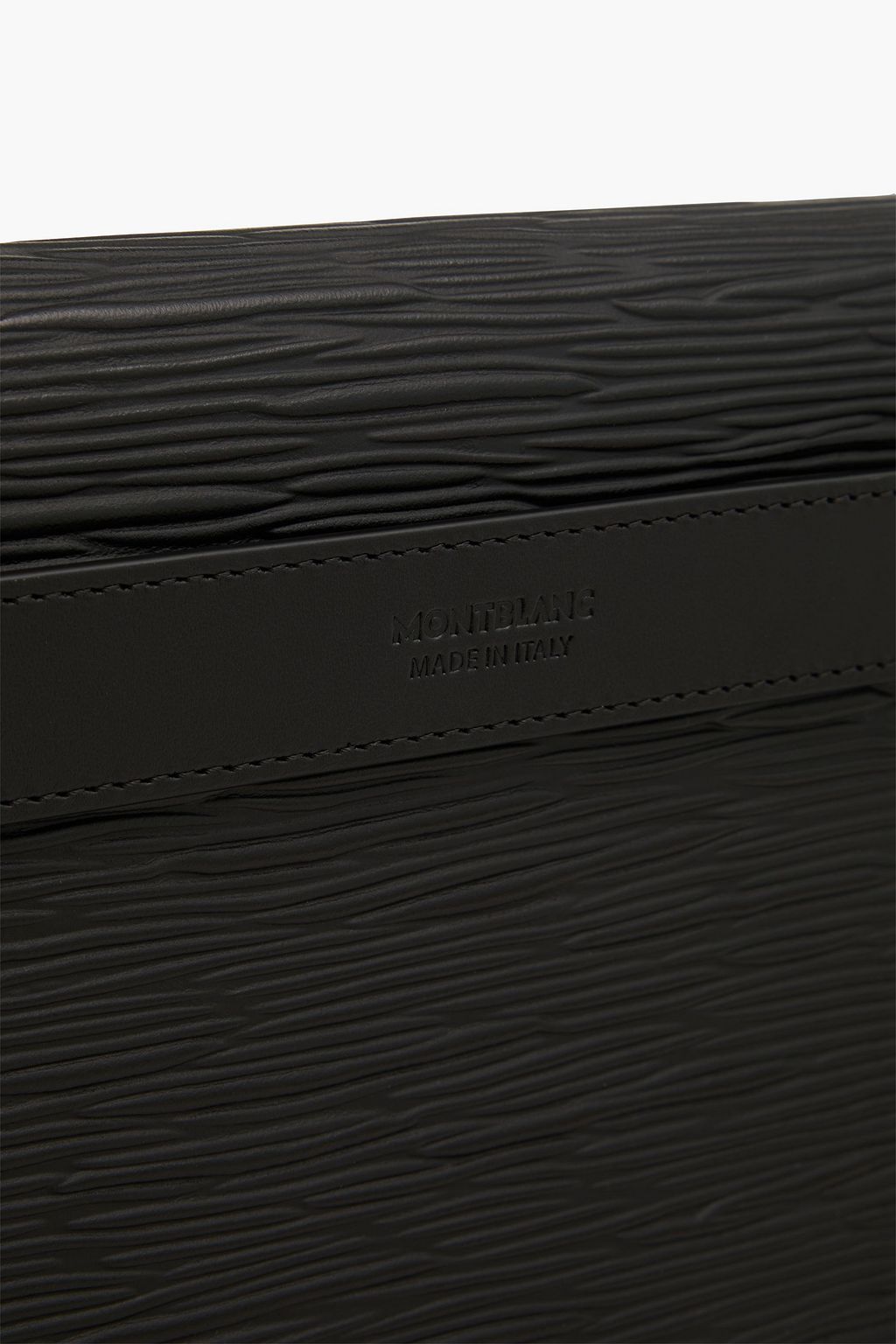 MONTBLANC 텍스처드 가죽 파우치