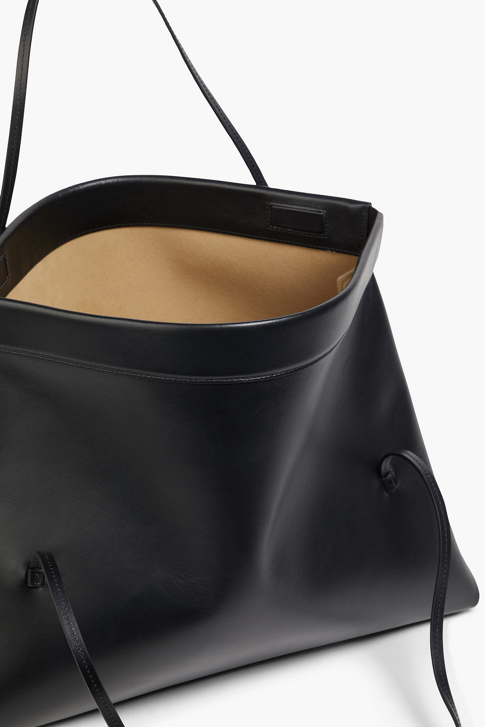 Wandler Joanna Leather Tote In Schwarz