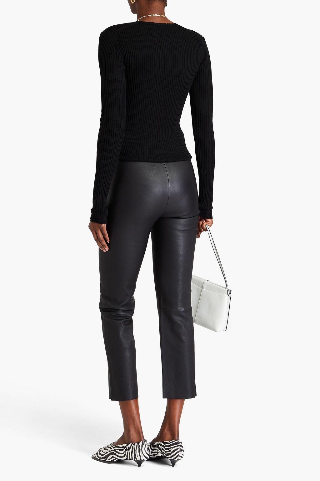 BY MALENE BIRGER كنزة رياضية "رينا" من صوف الميرينو المضلّع