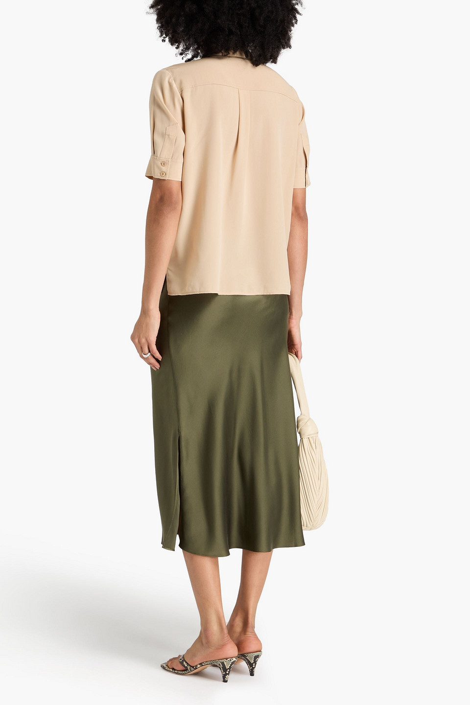 Frame Silk Crepe De Chine Shirt In Beige