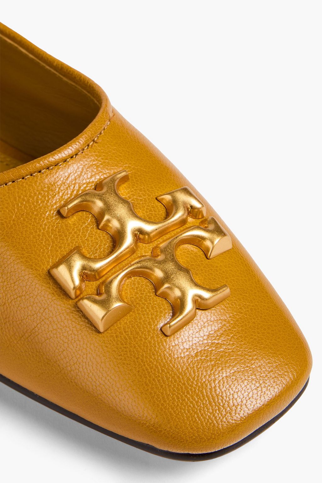TORY BURCH حذاء باليرينا "إليانور" مسطح من الجلد مزين