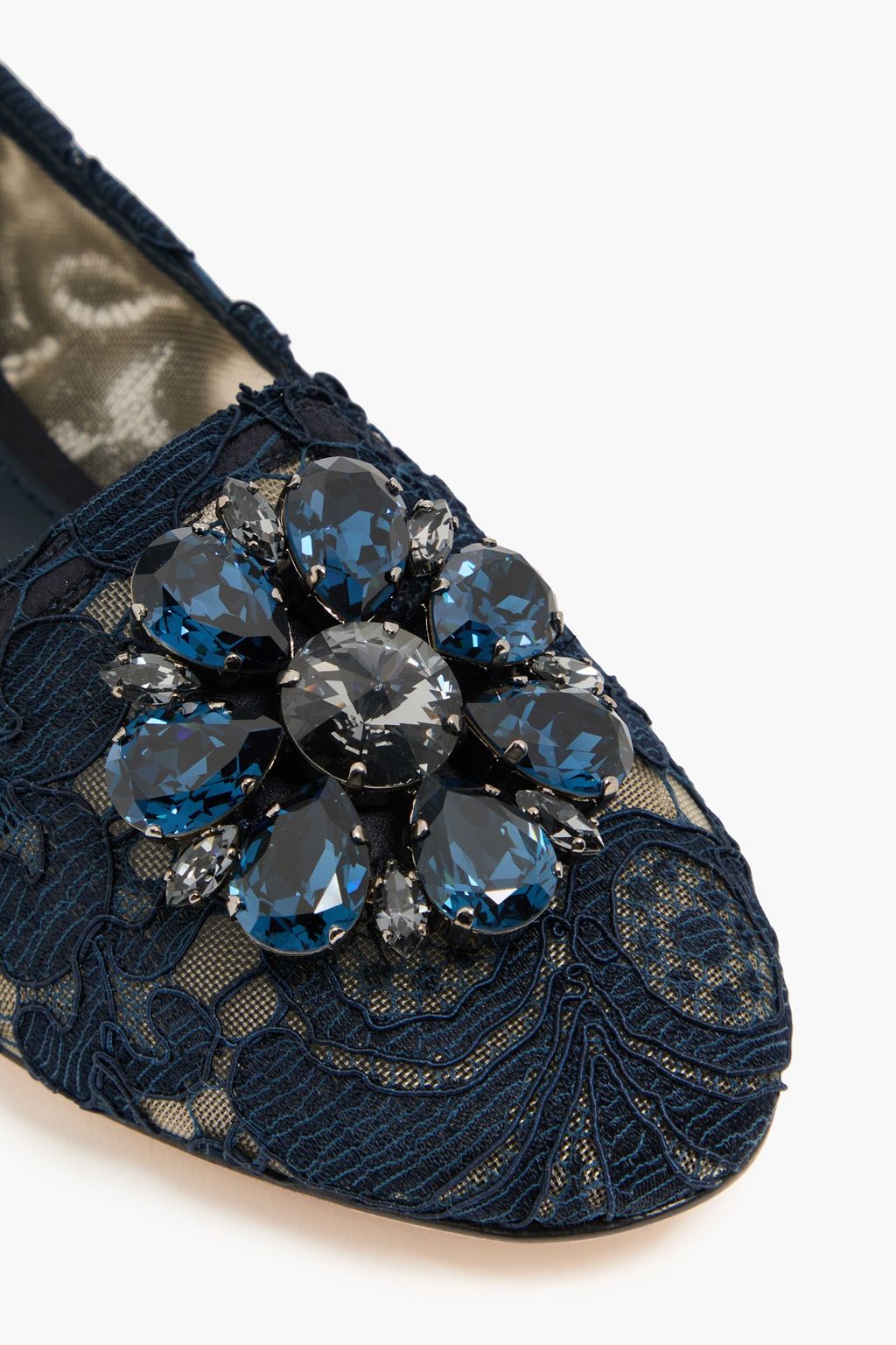 DOLCE&GABBANA حذاء لوفر من الدانتيل المفرّغ مزيّن بالكريستال