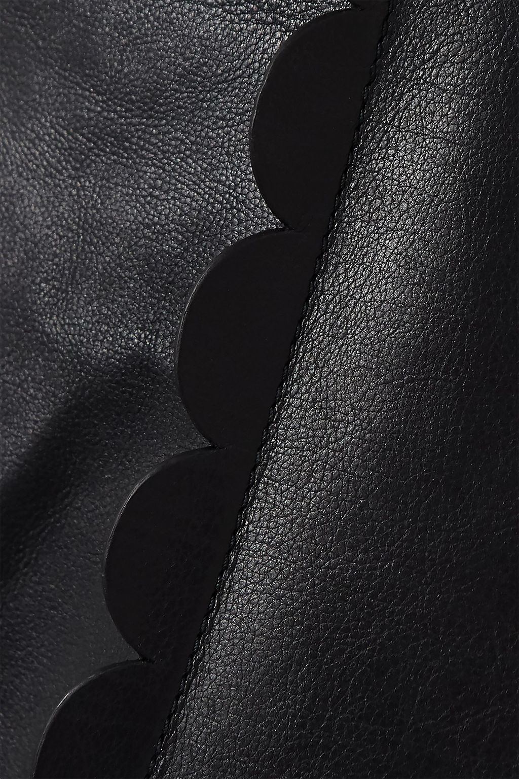 CHLOÉ Scalloped leather mini skirt