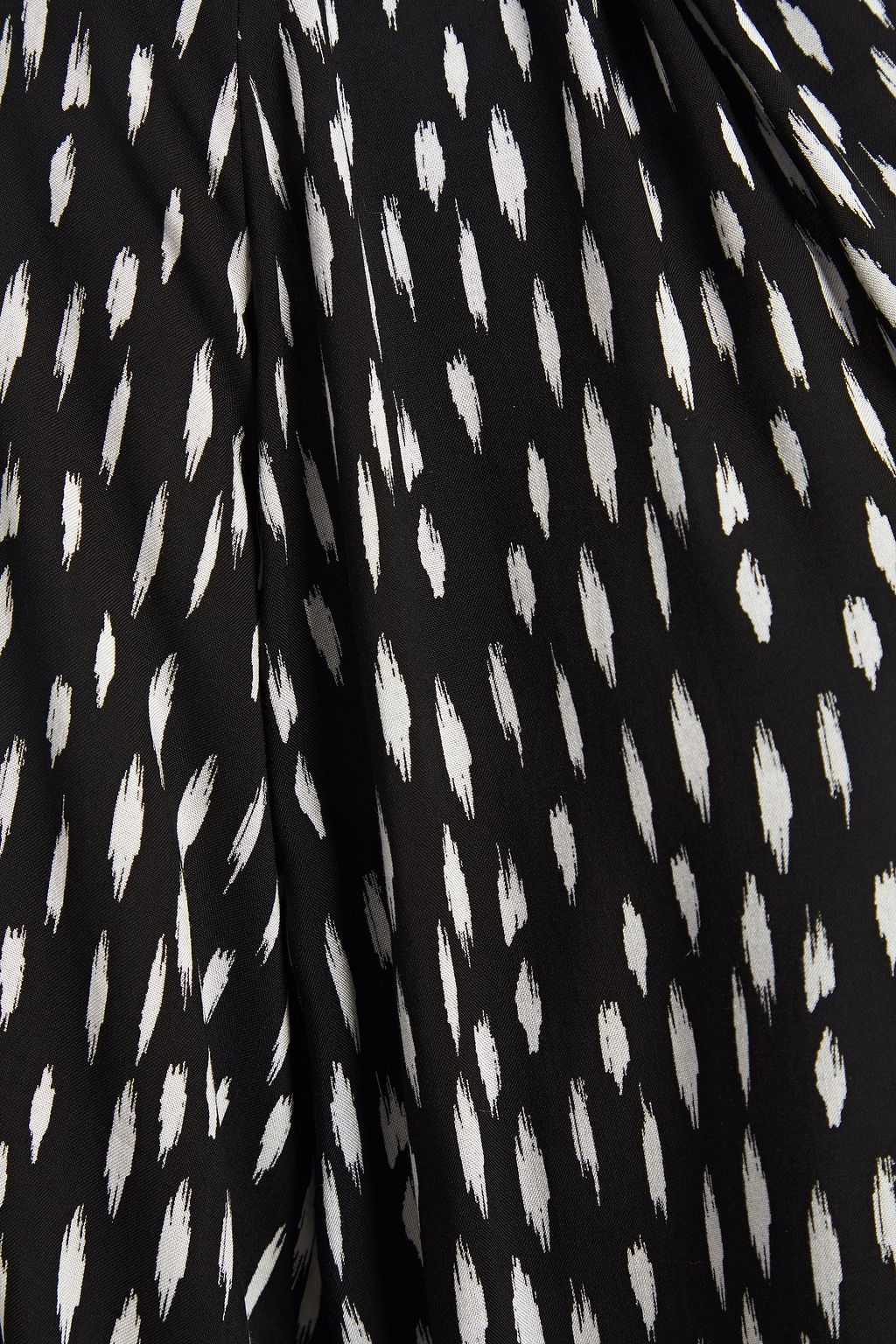 VELVET BY GRAHAM & SPENCER Gathered printed voile blouse