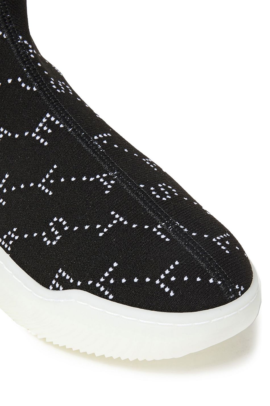 gertie canvas sneaker