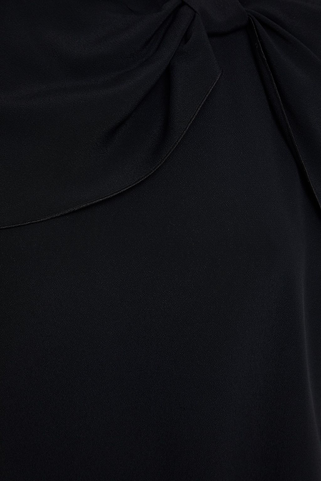 REDVALENTINO فستان قصير من الكريب بتصميم ملفوف ومعقود