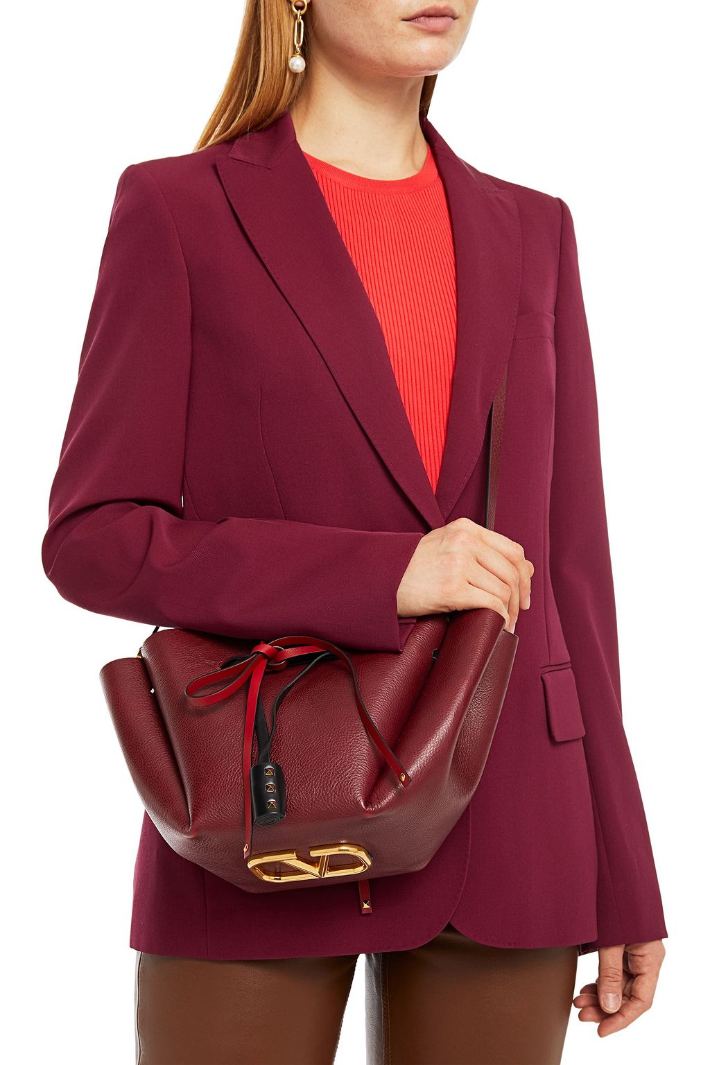 VALENTINO GARAVANI Rockstud pebbled-leather bucket bag