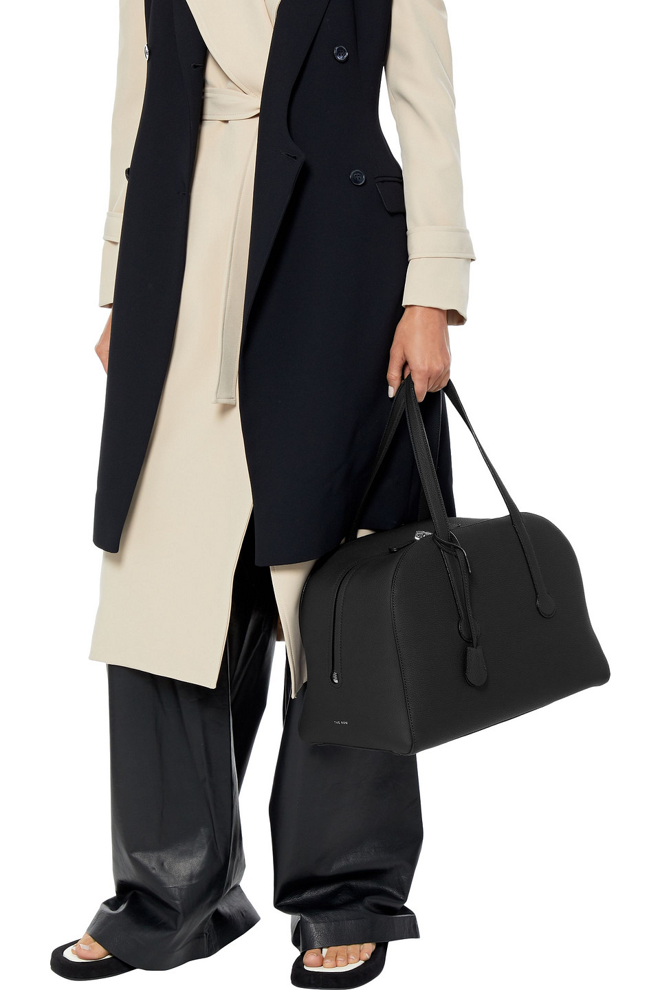 the row sporty bowler