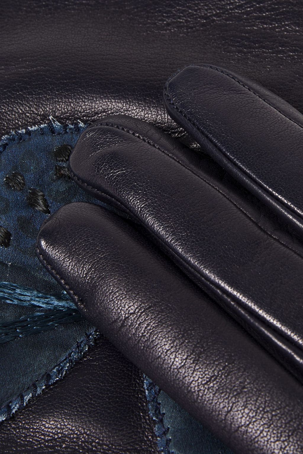 VALENTINO GARAVANI Appliquéd leather gloves