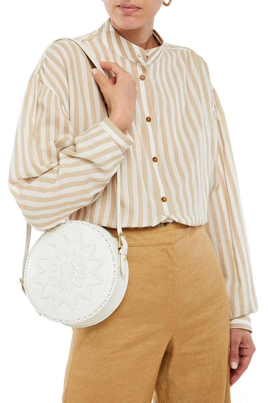 ANTIK BATIK Ligo laser-cut leather shoulder bag