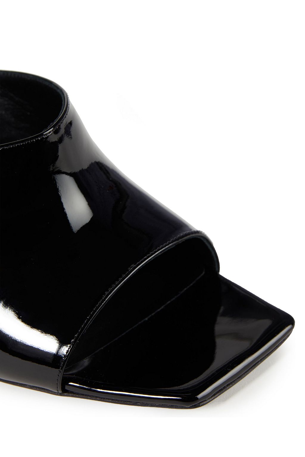 MAGDA BUTRYM Estonia patent-leather mules