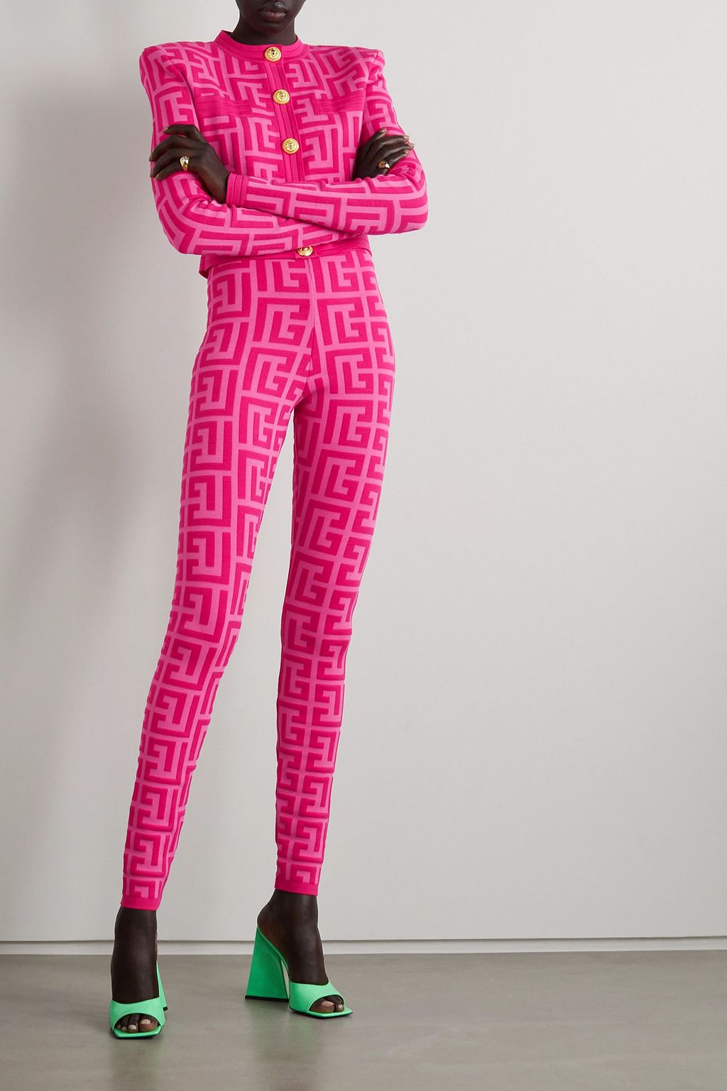BALMAIN + Barbie ليغينغز من مزيج الصوف بحبكة الجاكار