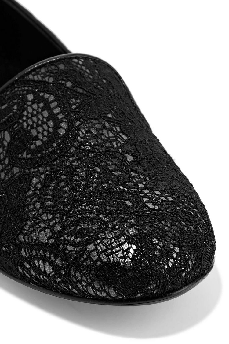 outnet slippers