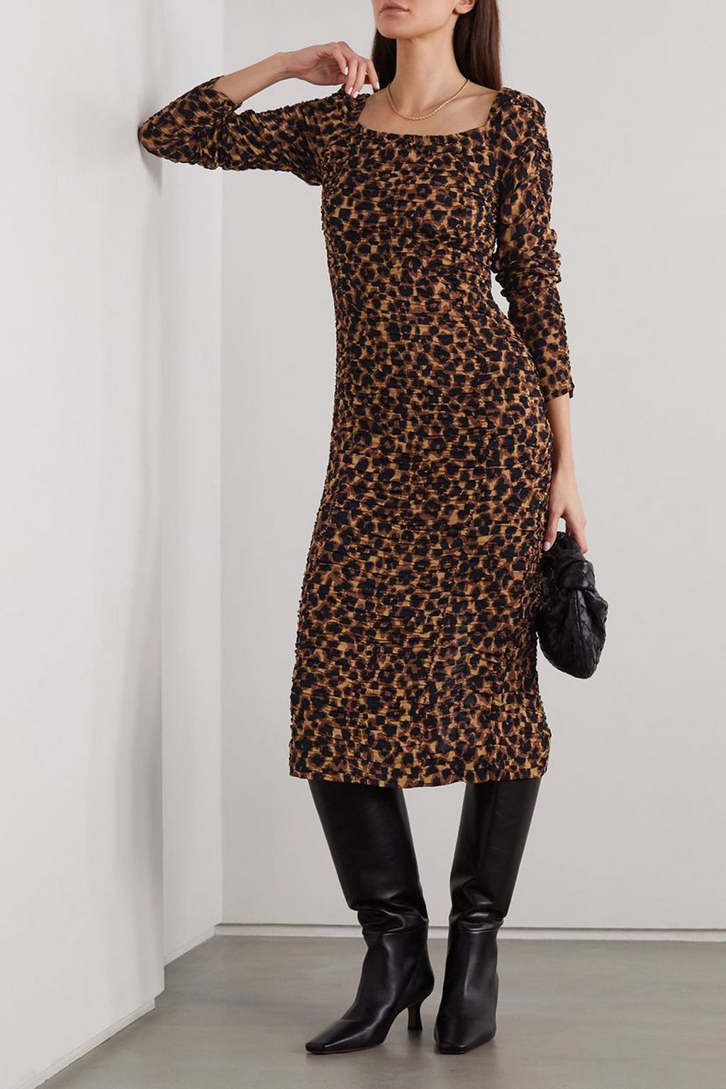 BY MALENE BIRGER 루쉬 디테일 레오파드 프린트 스트레치 저지 미디 드레스