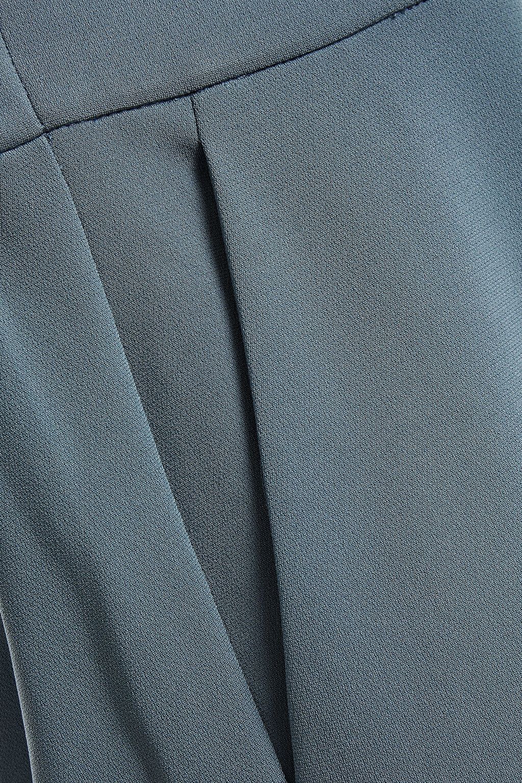 THEORY Cropped crepe tapered pants