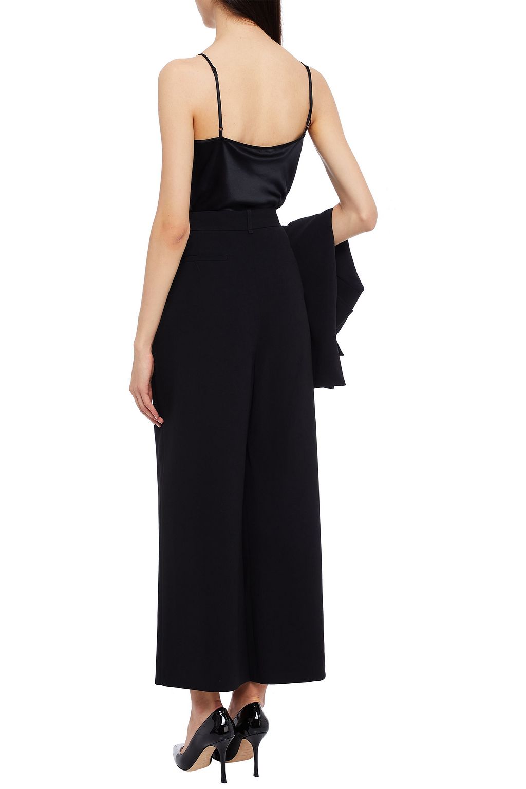 ROLAND MOURET بنطلون قصير بقصّة عريضة من الكريب مع طيّات