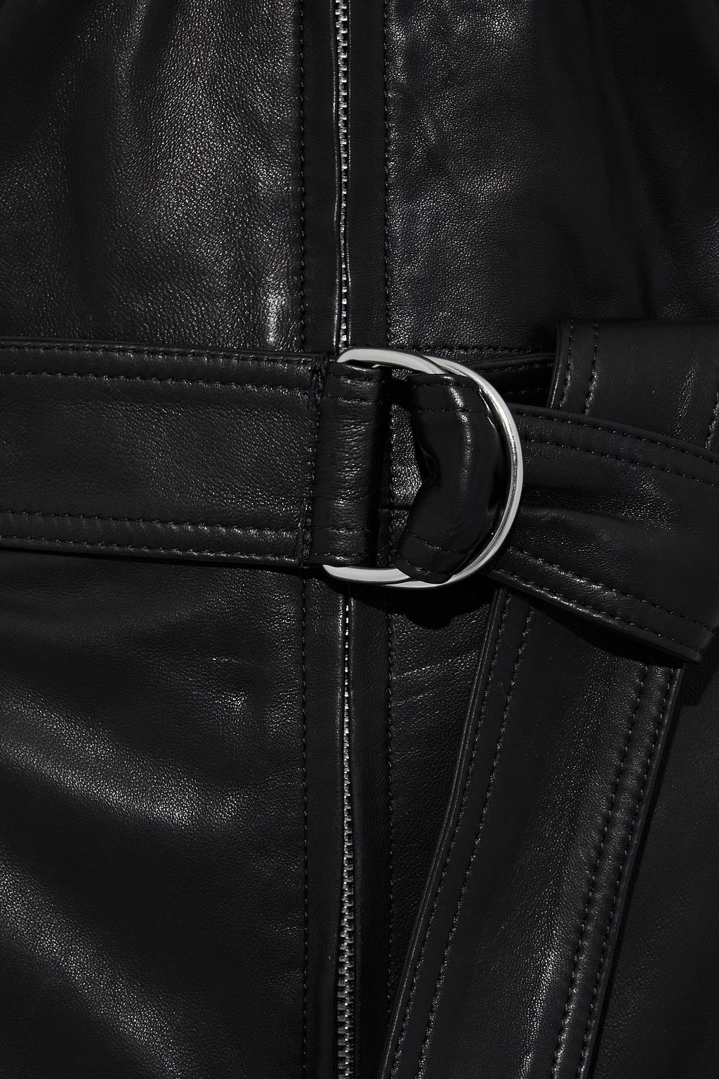 HELMUT LANG جمب سوت بأرجل واسعة من الجلد بكسرات مزودة بحزام