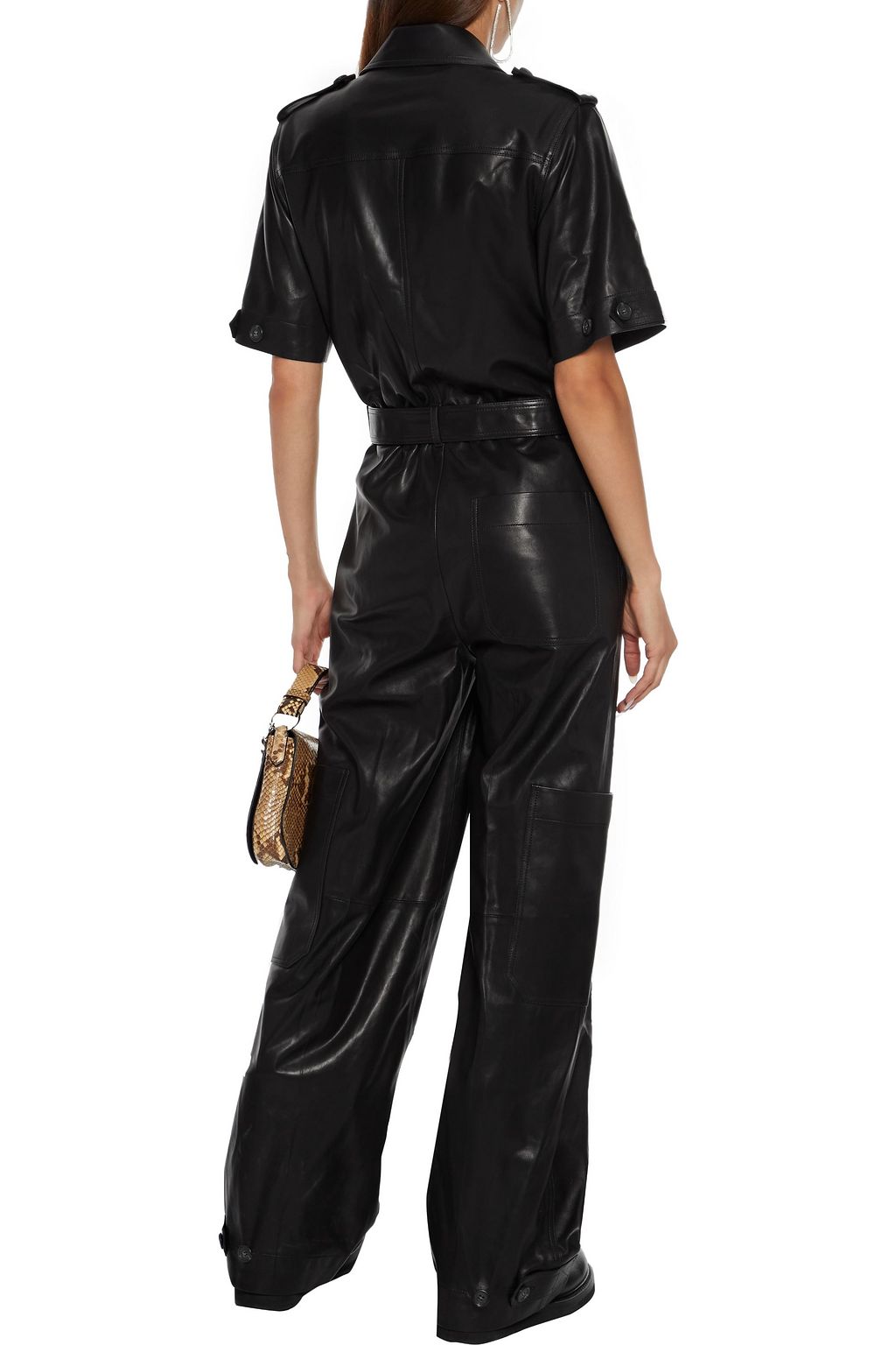 HELMUT LANG جمب سوت بأرجل واسعة من الجلد بكسرات مزودة بحزام