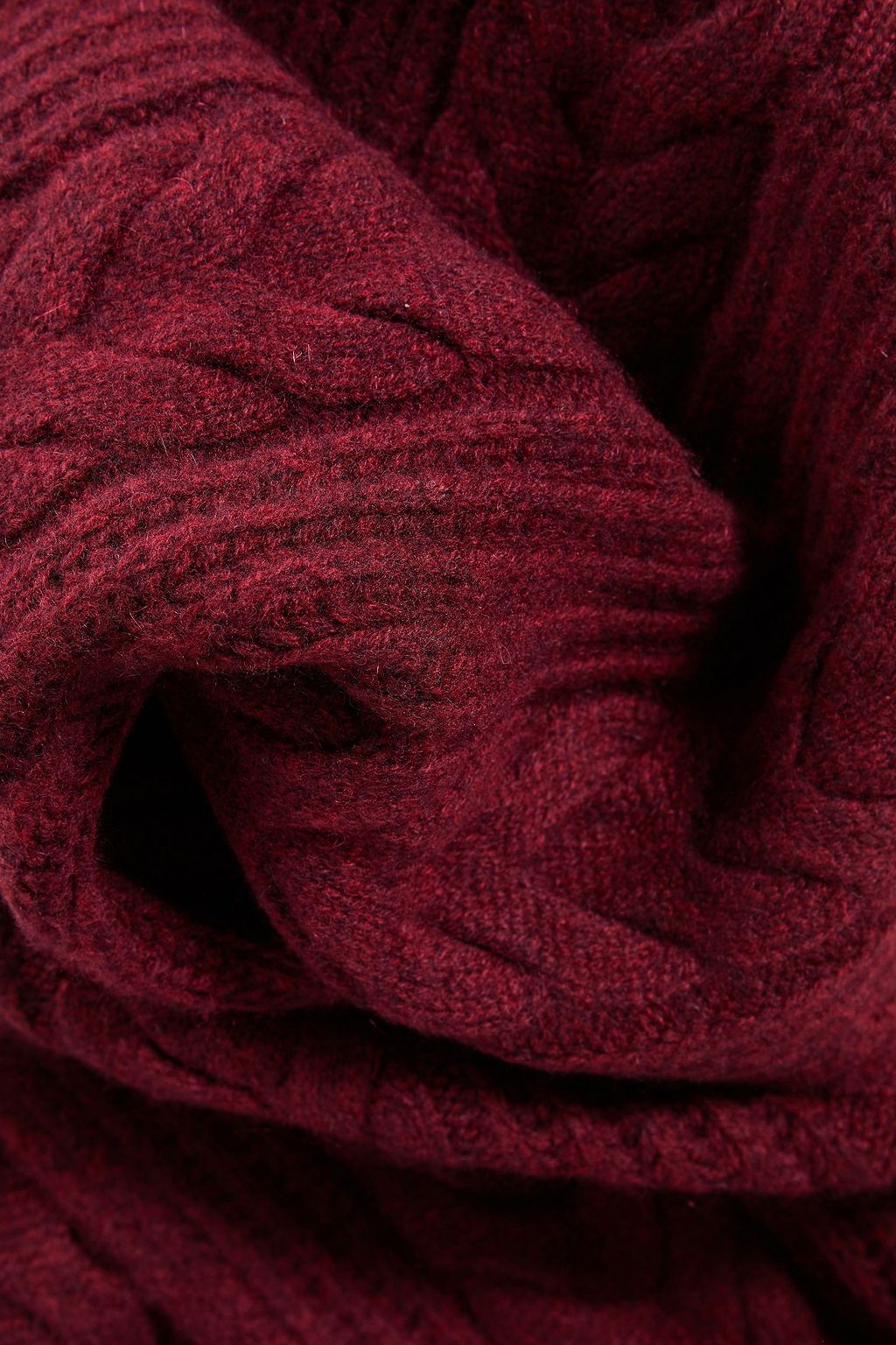 N.PEAL Cable-knit cashmere scarf