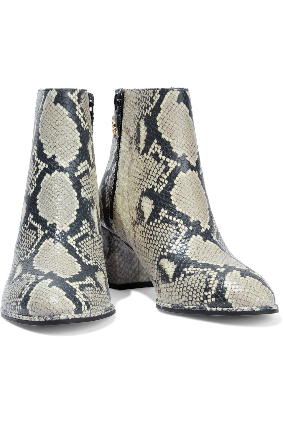 kiandra stuart weitzman