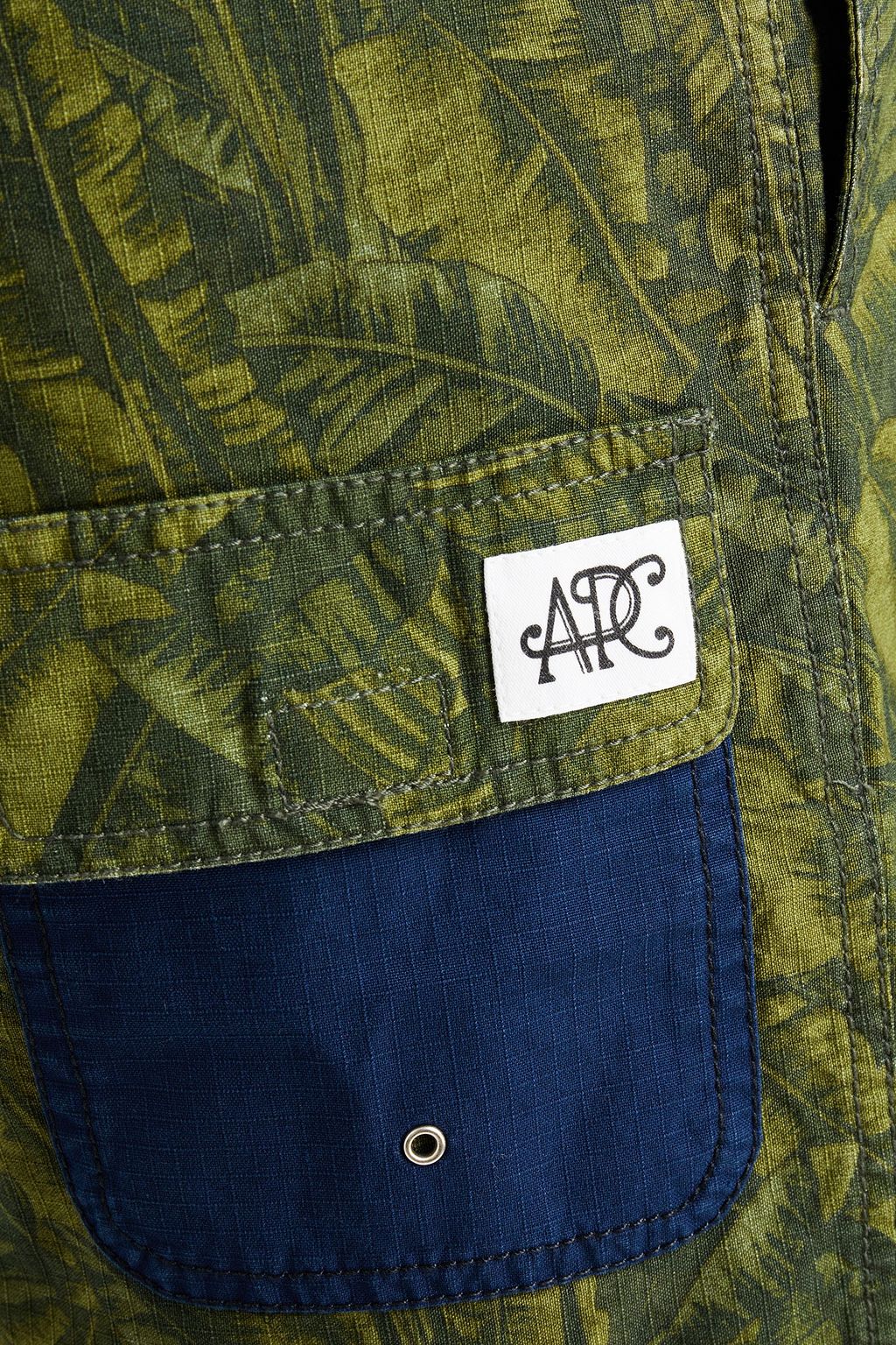 A.P.C. Printed cotton drawstring shorts