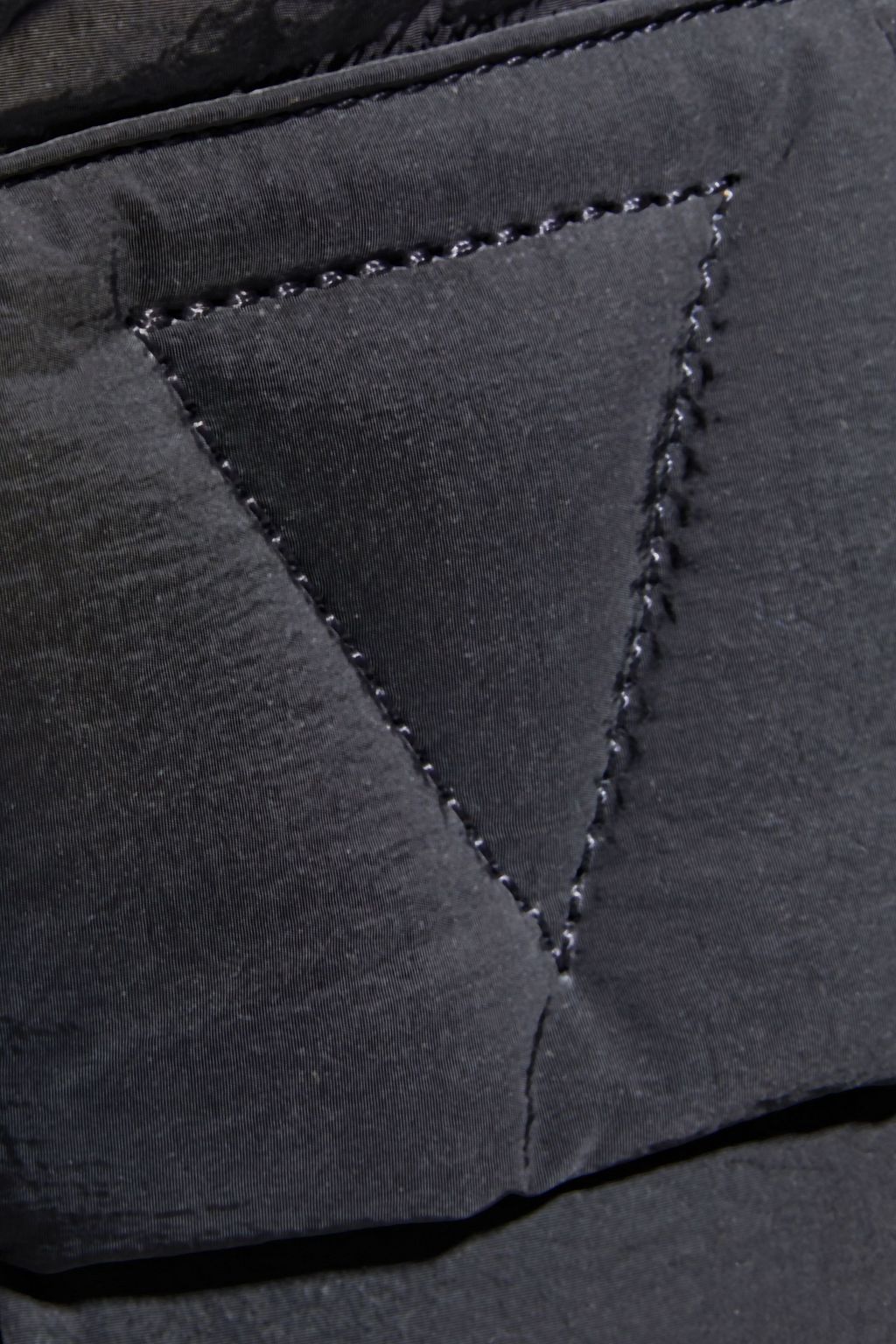 BOTTEGA VENETA Intrecciato shell tote