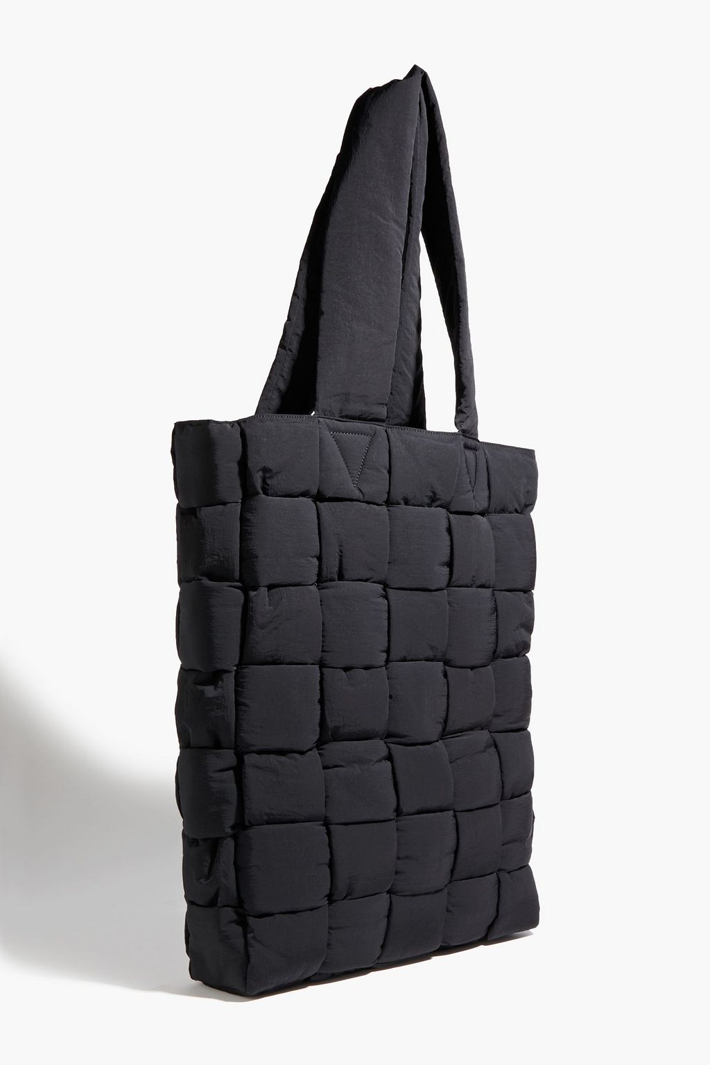 BOTTEGA VENETA Intrecciato shell tote